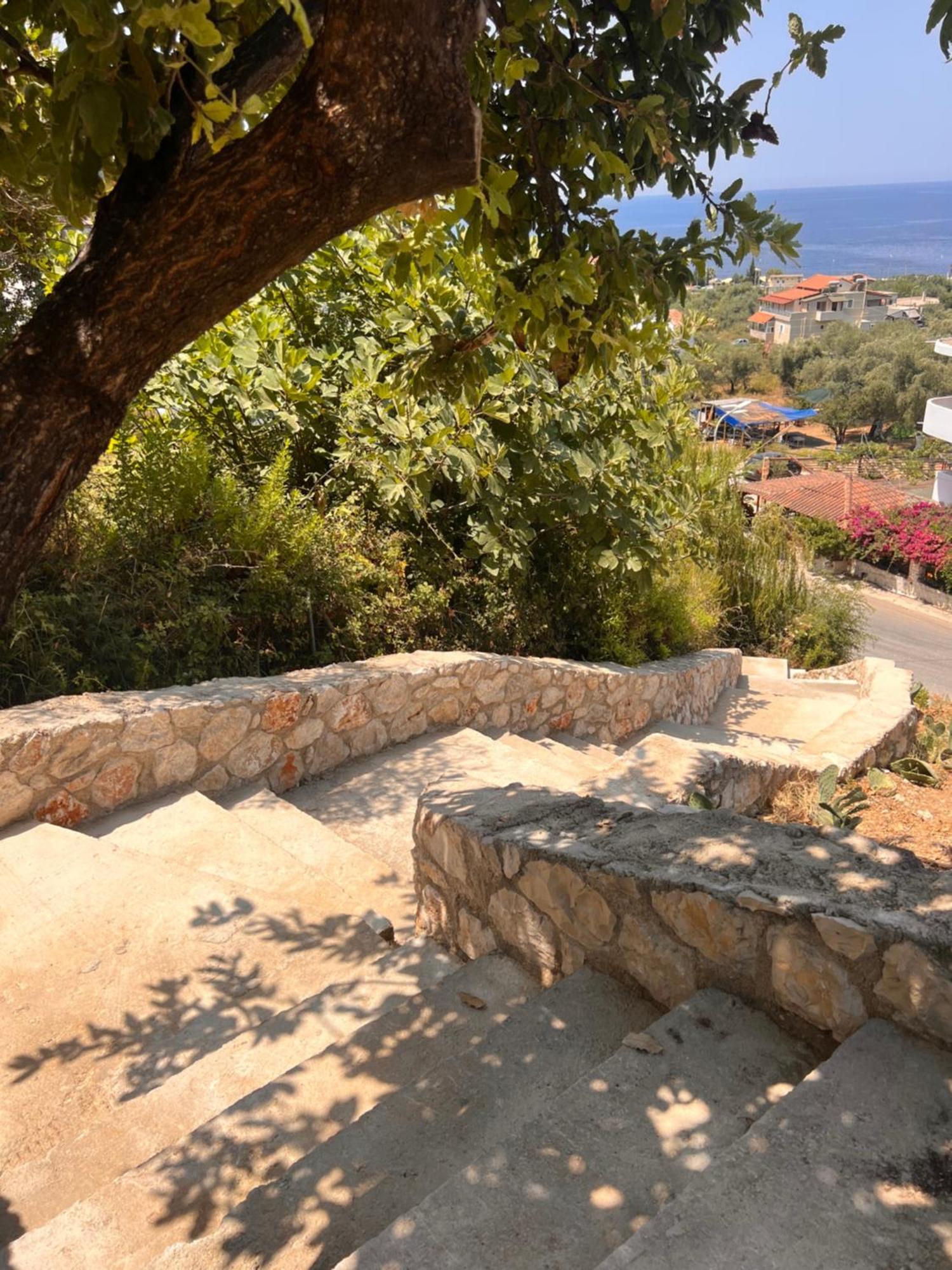 Apartamento Kalesma Himarë Exterior foto